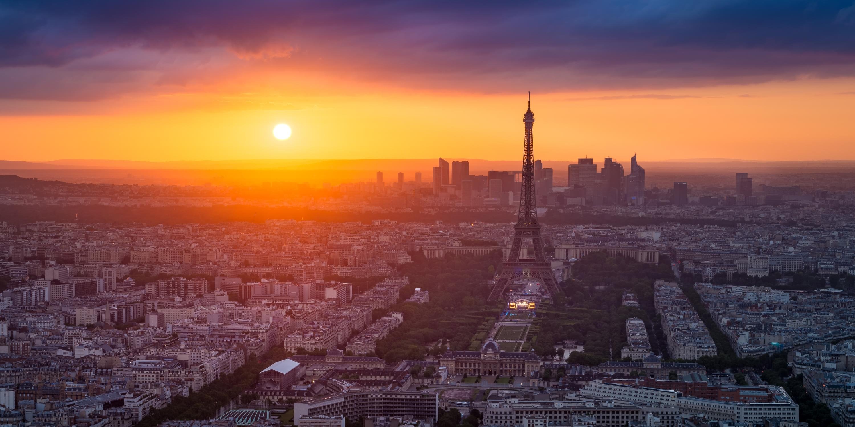 Paris sunset over the Eiffel Tower